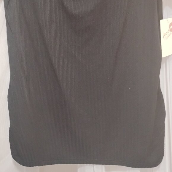 Free Kisses | Women's Black Short Sleeve Top | Size 2XL | NWT - Picture 2 of 8